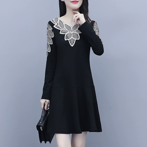 Утепленное демисезонное платье, юбка, яркий броский стиль, большой размер