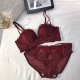 Red sống ít thép vòng thu thập áo ngực sexy ren womens đồ lót giữa eo quần lót tam giác áo ngực phù hợp.