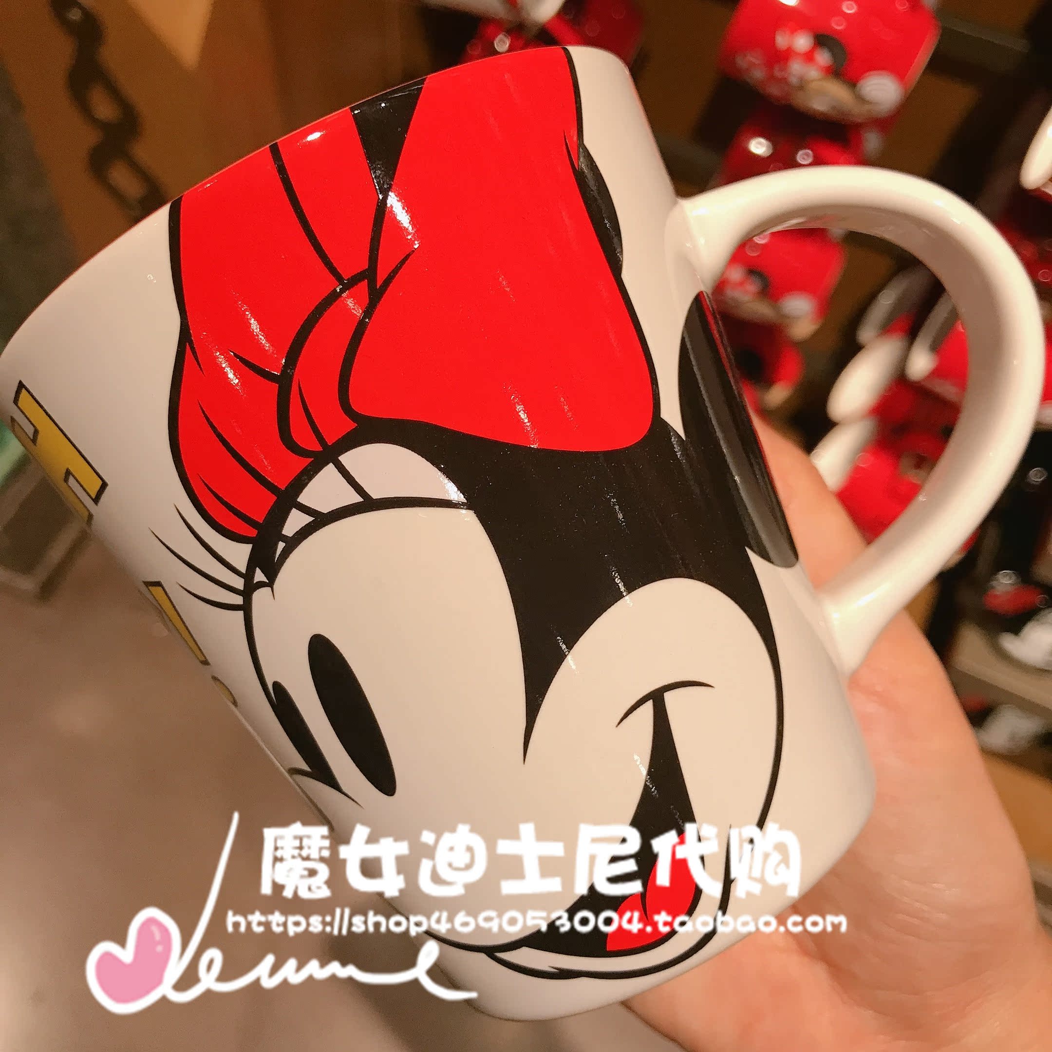 Red & Minnie White 0 Cup 100Shanghai Disneyland Domestic purchasing agent Mickey Minnie Mug Donald Duck Big mouth ceramics Mark cup Water cup just