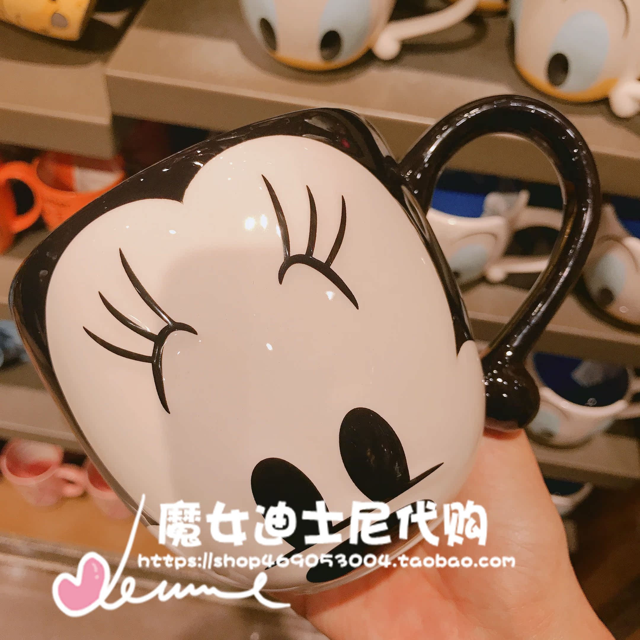 Minnie Expression Cup & 68Shanghai Disneyland Domestic purchasing agent Mickey Minnie Mug Donald Duck Big mouth ceramics Mark cup Water cup just
