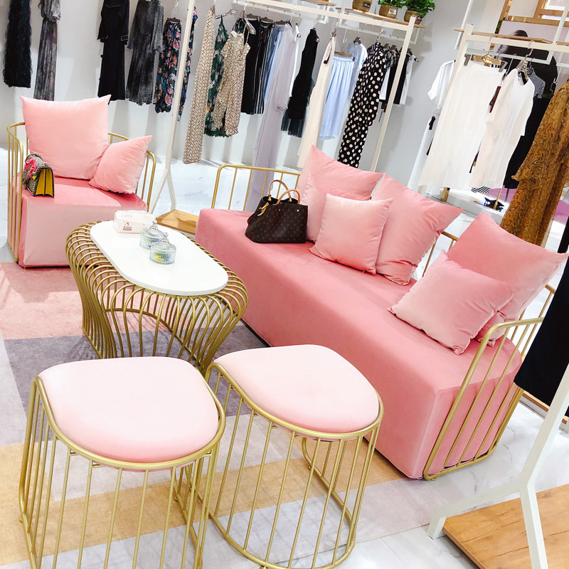 Nordic Tennis Red Iron Art Sofa Ins Clothing Shop Minimalist Modern Single Small Family Type Sofa Chair Net Red chair