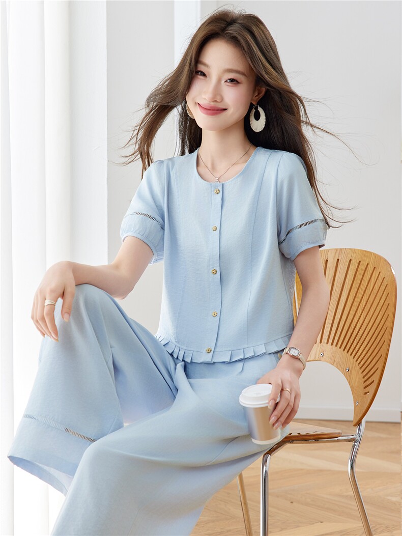 现货2026年夏季时尚休闲套装女夏季新款设计感两件套,女装套装/套裙,沐七七