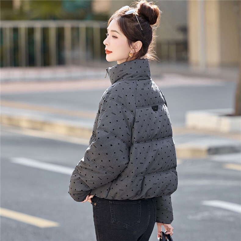 冬装新款时尚波点休闲加厚面包服90白鸭绒短款羽绒服,女装羽绒服,姿衣坊