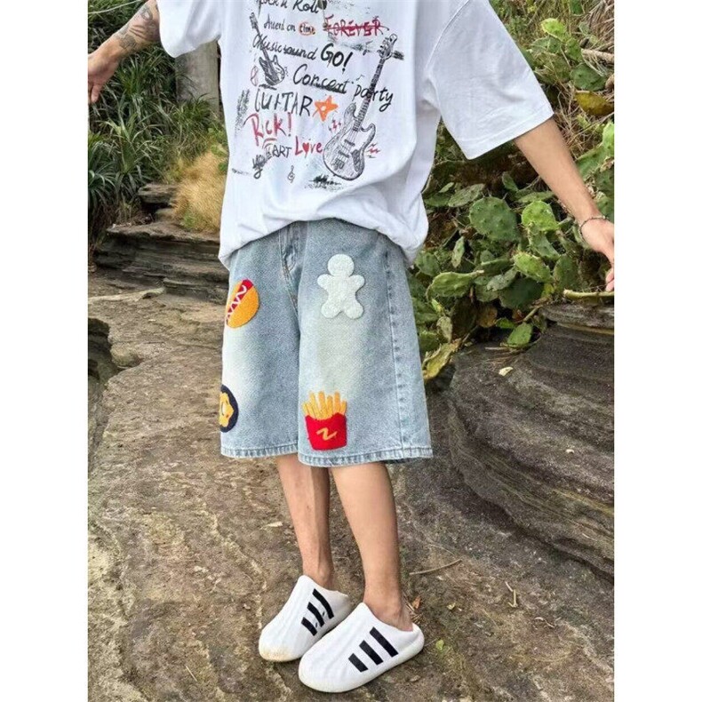 复古汉堡薯条毛巾绣牛仔短裤男宽松夏季直筒阔腿五分裤图片