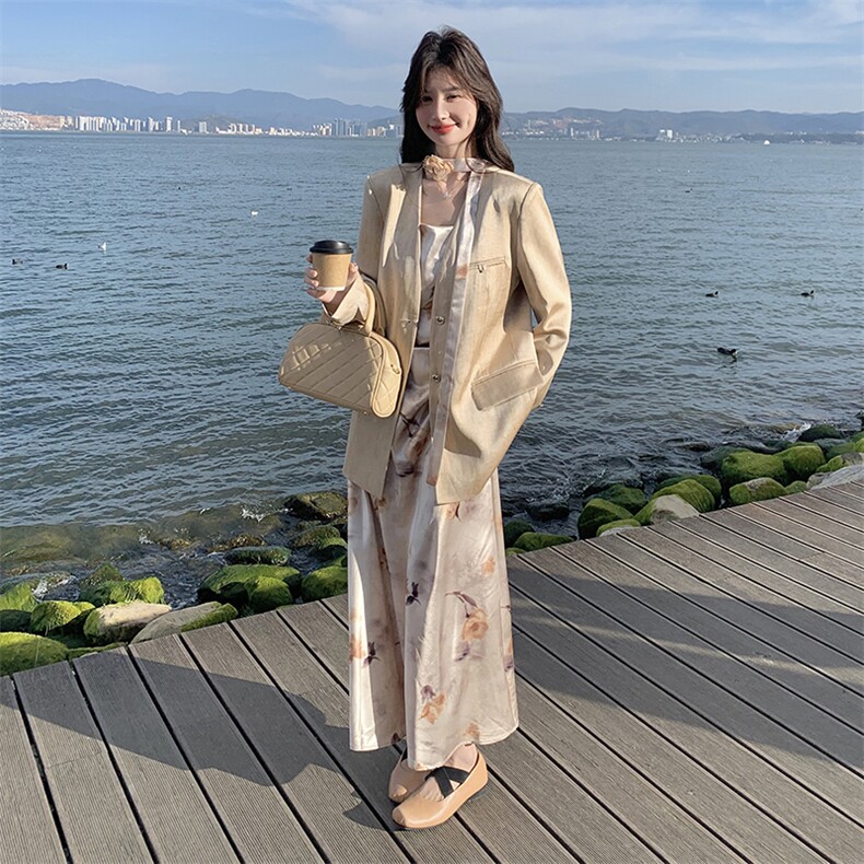 【现货】2026春装绸缎裙晕染西装1905-单裙P125K188套装P265K388,女装套装/套裙,2C332