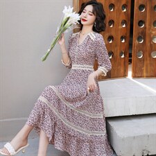 甜美蕾丝花边拼接荷叶边裙花色连衣裙2023年夏季，女装连衣裙，韩蜜菓