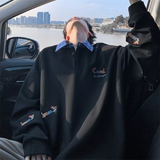 黑色