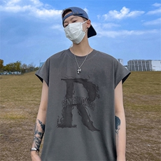 深灰色