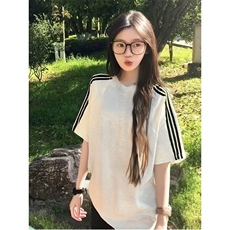抖音得物品质二开240克宽松纯棉美式潮牌印花三条杠中性风短袖T恤，男装T恤，电商A486