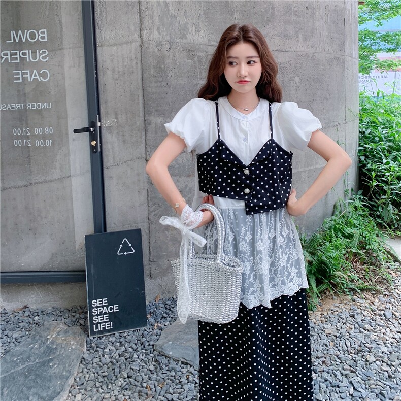 氛围感蕾丝拼接假两件t恤上衣套装女夏新款显瘦波点半身裙两件套,女装套装/套裙,2C115