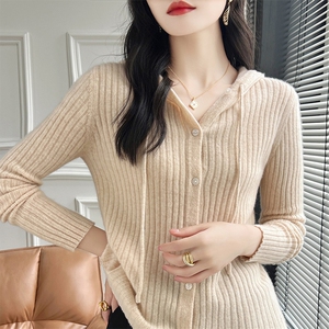 秋冬抽条连帽羊毛针织开衫女百搭简约显瘦洋气外搭毛衣外套上衣