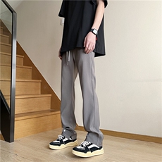 灰色