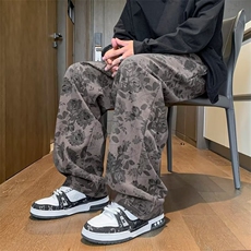 深灰色