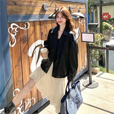 黑色皮衣外套女新款高级感短款夹克今年西装流行小个子美式复古，女装皮衣，2C166