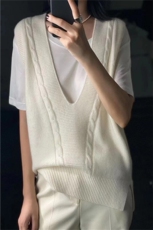 赔钱处理新款羊绒衫女100针织V领马甲套头背心韩版外穿羊毛小坎肩，女装马甲，珍珑羊绒