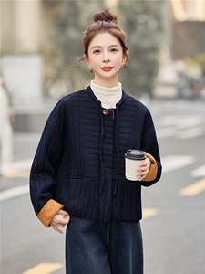 时尚圆领撞色短款棉服女2025冬新款休闲宽松保暖棉衣夹棉加厚外套图片
