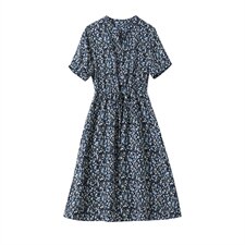 2021夏装新款碎花连衣裙半开领抽绳可调节印花中长款短袖裙子，女装连衣裙，伊满意