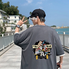 灰色