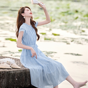 现货新款女2025夏季新款木耳边小飞袖清凉休闲宽松连衣裙送腰带