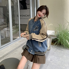独特超好看牛仔拼接棒球服外套女春2025新款美式休闲宽松夹克上衣，女装短外套，辉之琳