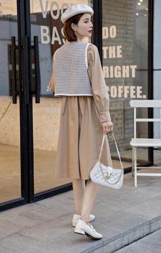 现货秋季新款连衣裙两件套，女装连衣裙，依美依缘