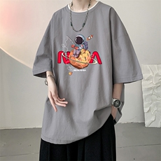 灰色