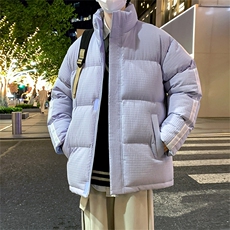 浅蓝色