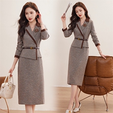 毛呢加厚假两件连衣裙2024春装新款时尚潮流简约气质优雅连衣裙，女装连衣裙，米雪儿