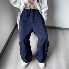 藏青色