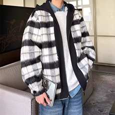 黑色