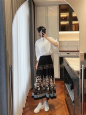 新中式印花百褶裙2024年夏季复古风改良马面裙中长款A字半身裙子，女装半身裙，君汇