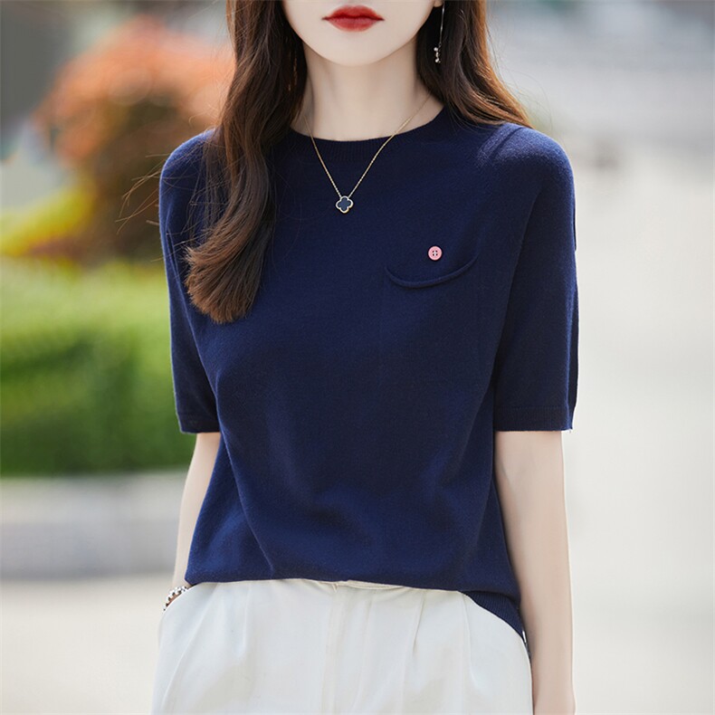 一线成衣精纺针织短袖T恤女圆领后背纽扣开叉宽松上衣显瘦打底衫，女装T恤，暖烁羊绒