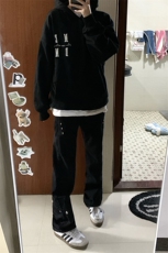 B221美式ins高街暗黑小众个性铆钉小脚牛仔裤LK23142-P65控88，男装牛仔裤，电商B221