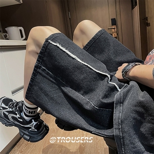 B258-K1005-P45控58牛仔短裤面料成分70%棉30%聚酯纤维,学生党女生棉服搭配图片