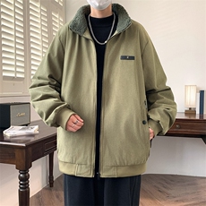 军绿色