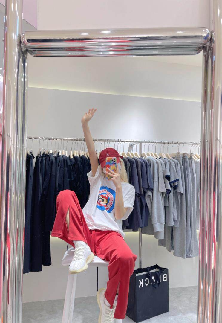 mo mo kiss u MOMOKISSU140144