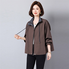 2026春新款风衣外套休闲宽松大码女装短款外套拉链款，女装风衣，秋牧寒烟