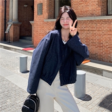 藏青色圆领慵懒风短款外套女2025秋季设计感简约气质百搭夹克上衣，女装短外套，2C166