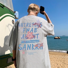 浅灰色