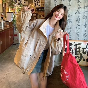 设计感炸街工装冲锋衣外套女2025春秋季新款韩系休闲短款夹克上衣图片
