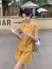 黄色高级感套装女2025夏季新款韩系复古超好看短袖衬衫短裤两件套，女装套装/套裙，浙宝128A