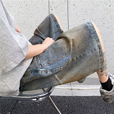 蓝色