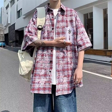红色