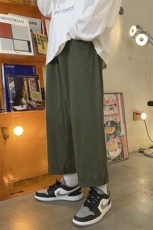 蓝色