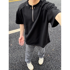 黑色
