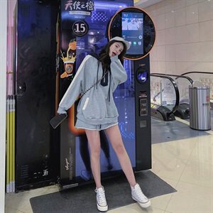 春款时尚休闲套装2021年潮流舒适简约个性图片