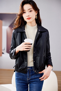 真毛领皮衣外套女2024年冬季新款加绒加厚毛领可拆卸皮夹克外套图片