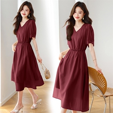 时尚V领修身系带收腰透气飘逸天丝短袖连衣裙2025夏季新款中长裙，女装连衣裙，韩宇舍