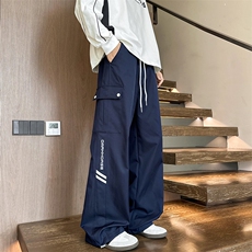 藏青色