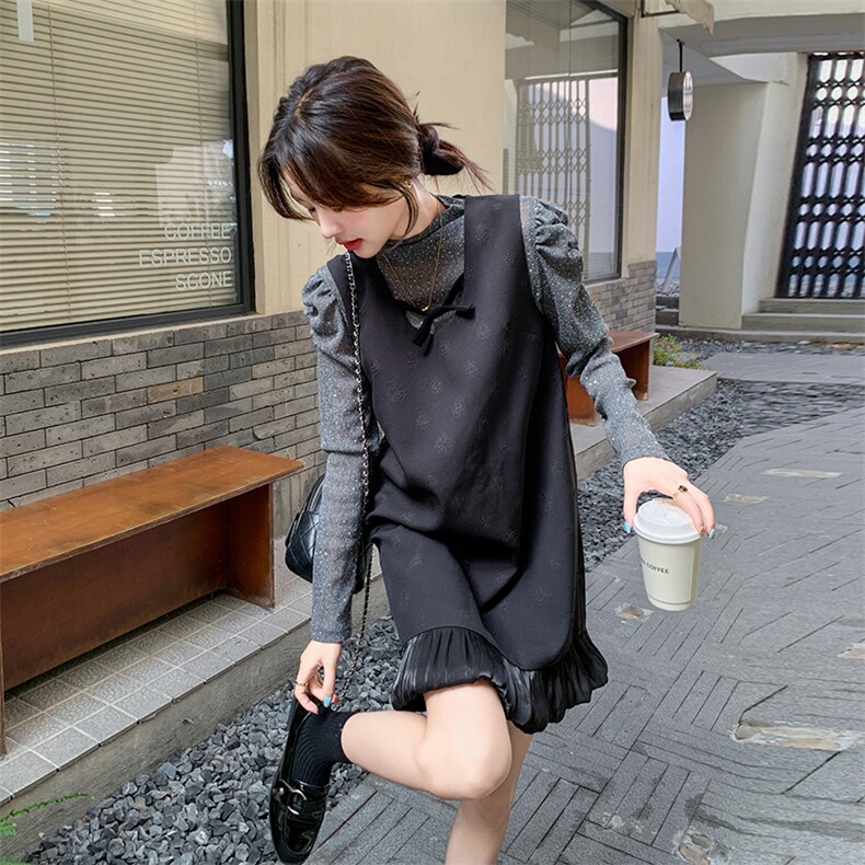 黑色连衣裙2025秋新款小个子法式小香风气质打底长袖背心裙套装，女装套装/套裙，霓裳依族